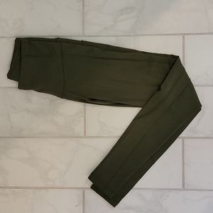 Victoria's Secret Sport Dark Green pocket Leggings size XS